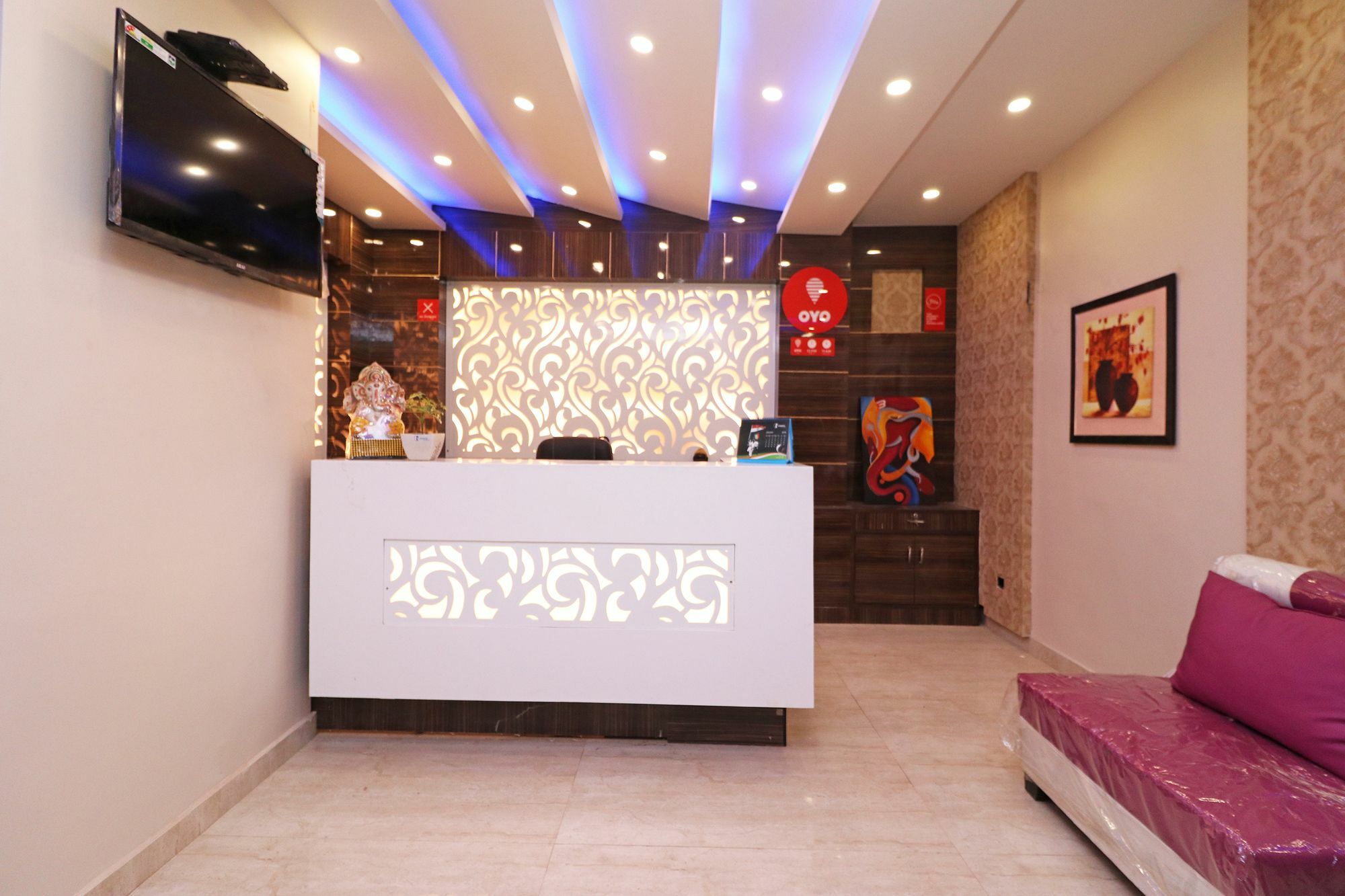 Oyo 11593 Hotel Aman Guest House Nova Deli Exterior foto