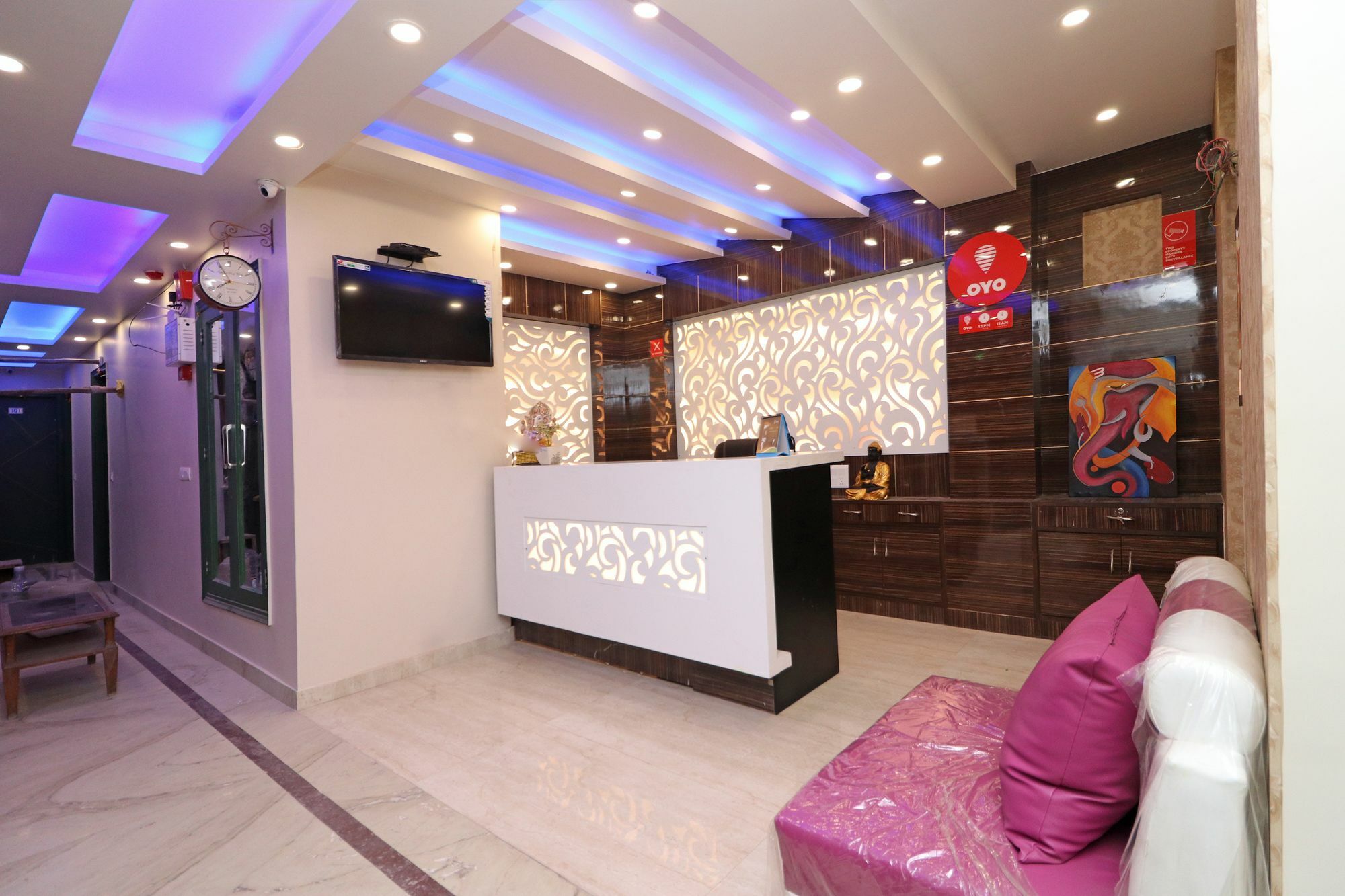 Oyo 11593 Hotel Aman Guest House Nova Deli Exterior foto